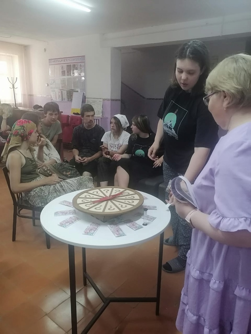 Знатоки русского фольклора!